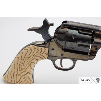 Revólver 8186