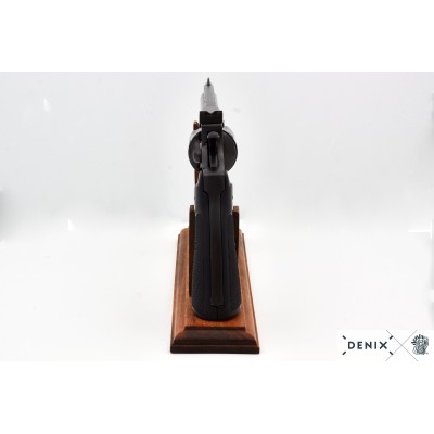 Pistola 1061
