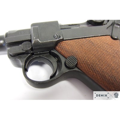 Pistola M1143