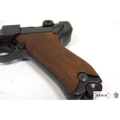 Pistola M1145